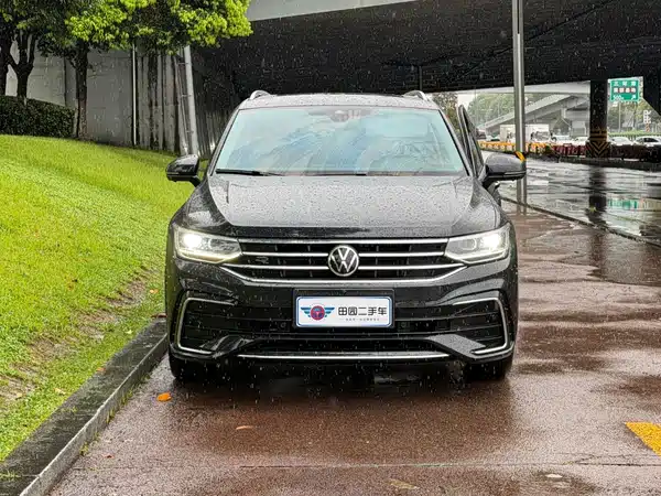 Volkswagen Tiguan L 2023