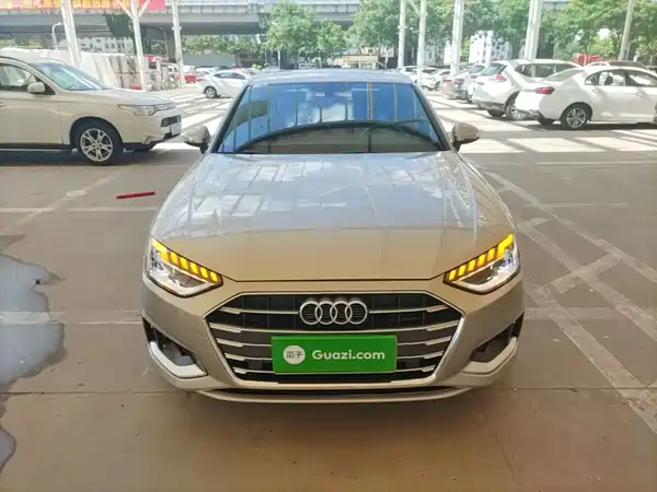 Audi A4L 2021
