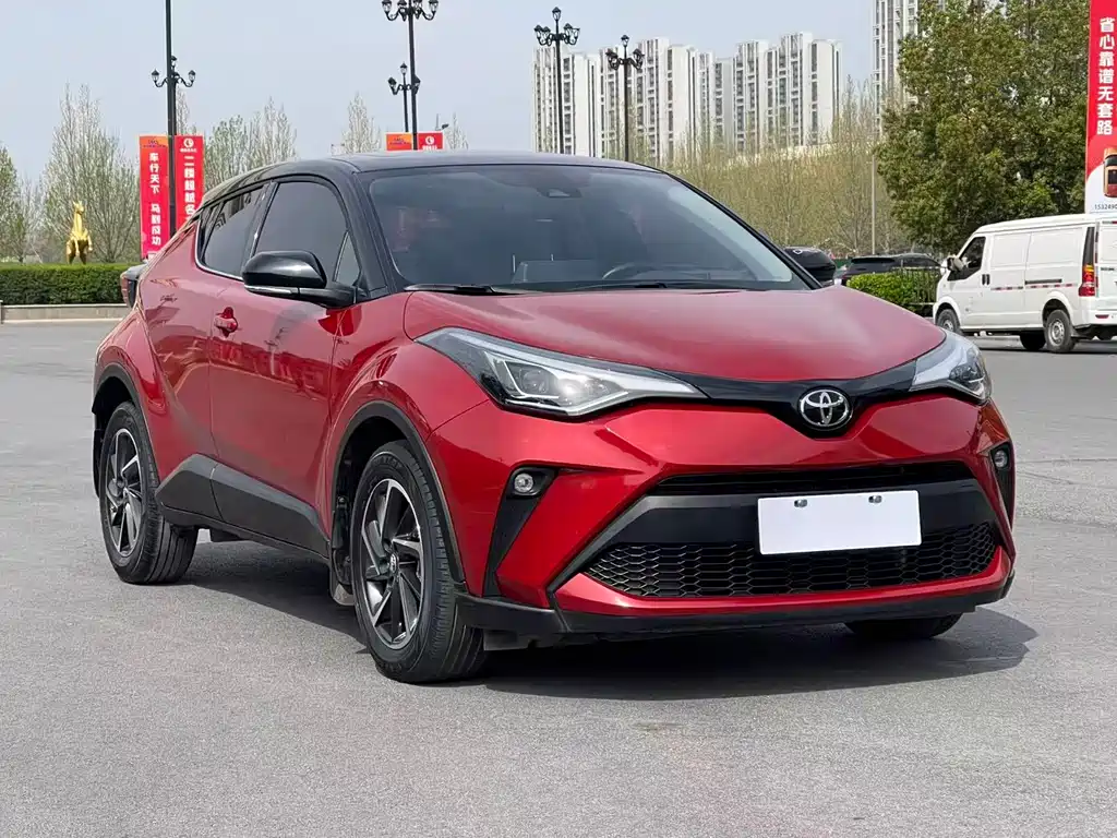 Toyota C-HR 2022 — фото 3