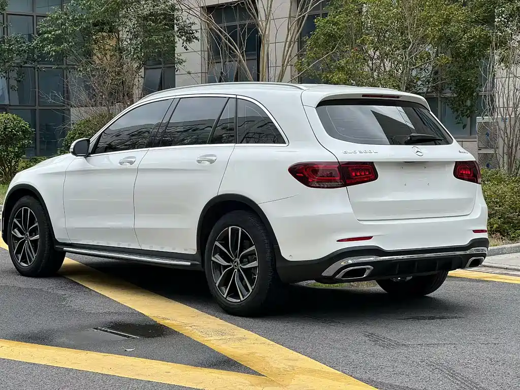 Mercedes-Benz GLC 2020 — фото 3