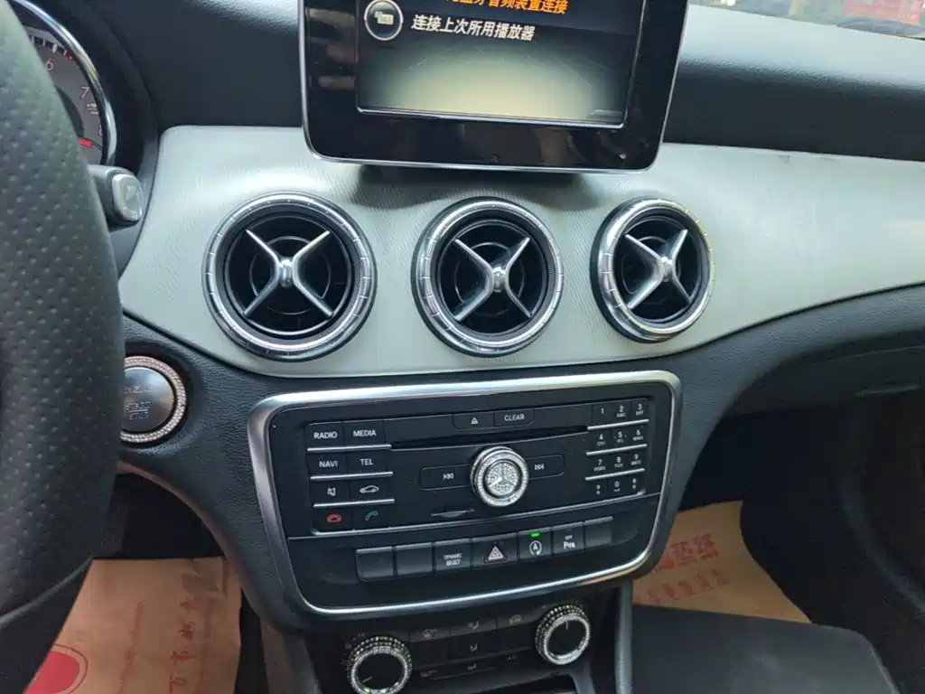 Mercedes-Benz CLA 2016 — фото 13