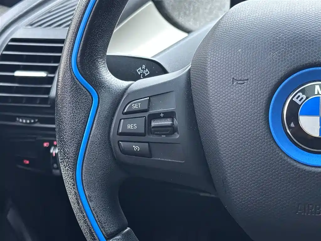 BMW i3 2018 — фото 15