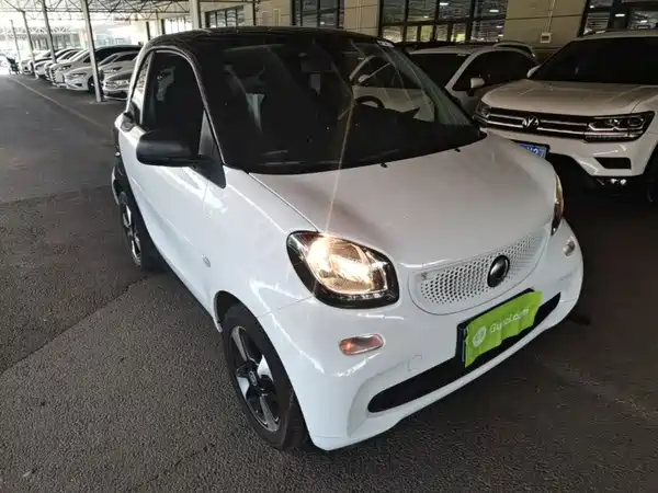 smart fortwo 2019