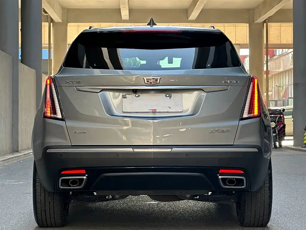 Cadillac XT5 2023