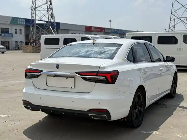 Roewe i6 MAX New Energy 2021