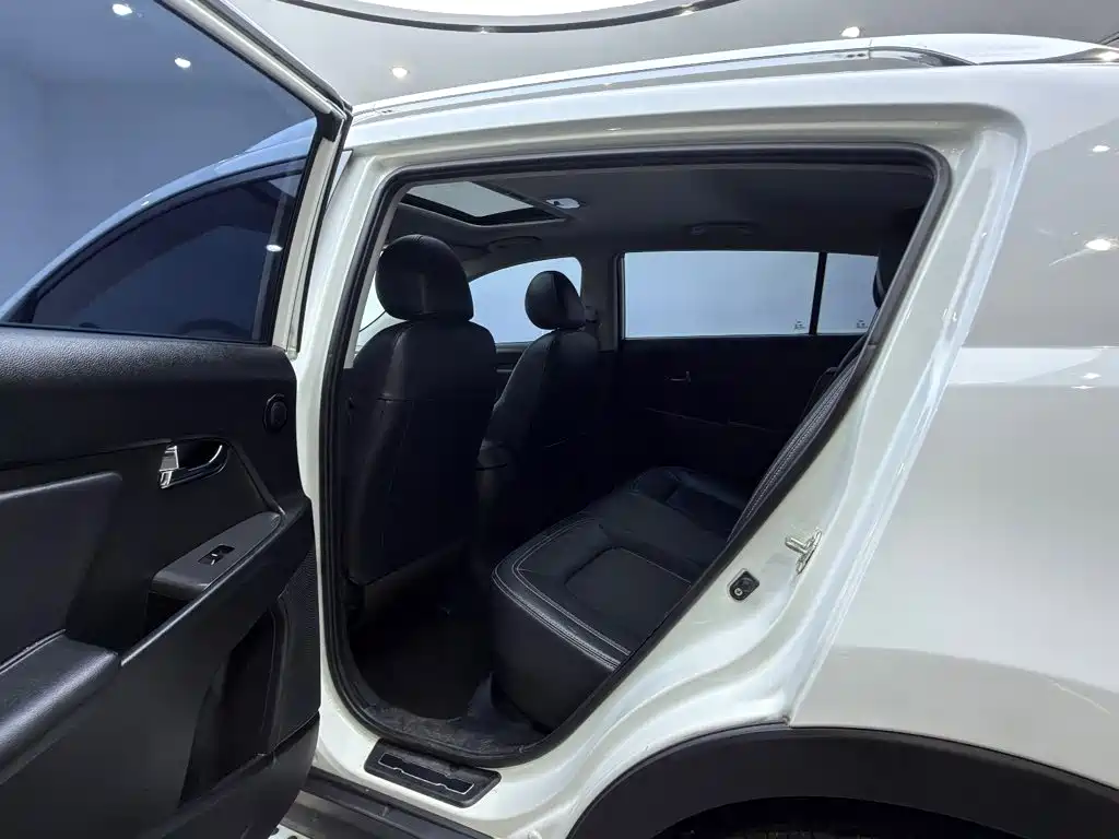 Kia Sportage 2014 — фото 11