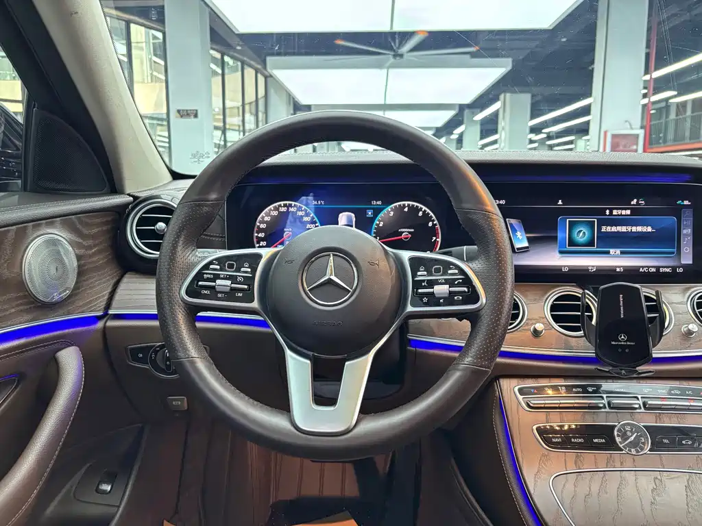Mercedes-Benz E-Class 2020 — фото 9