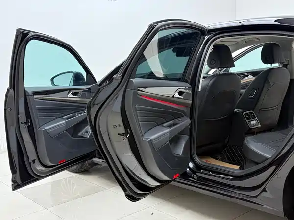 Volkswagen Passat 2020