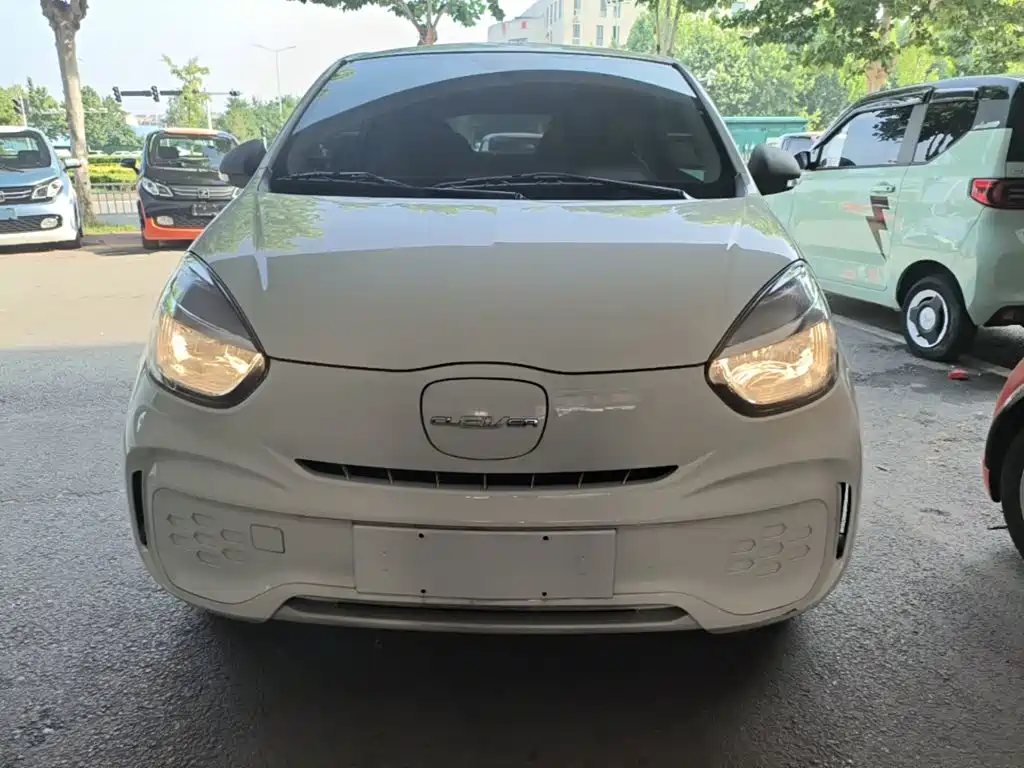 Roewe Clever 2022