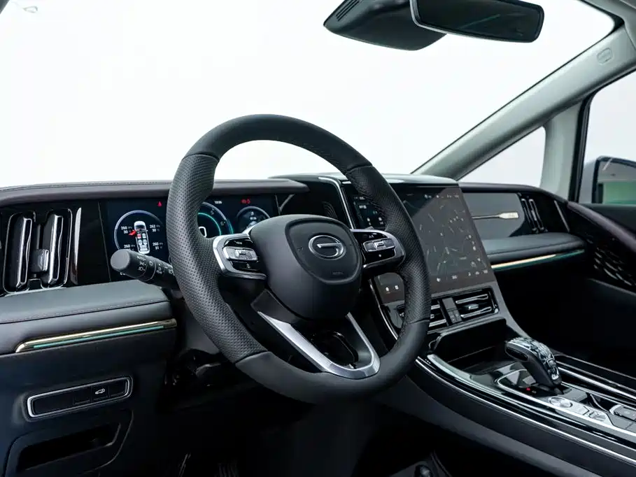 GAC Motor Trumpchi M8 2023 — фото 22