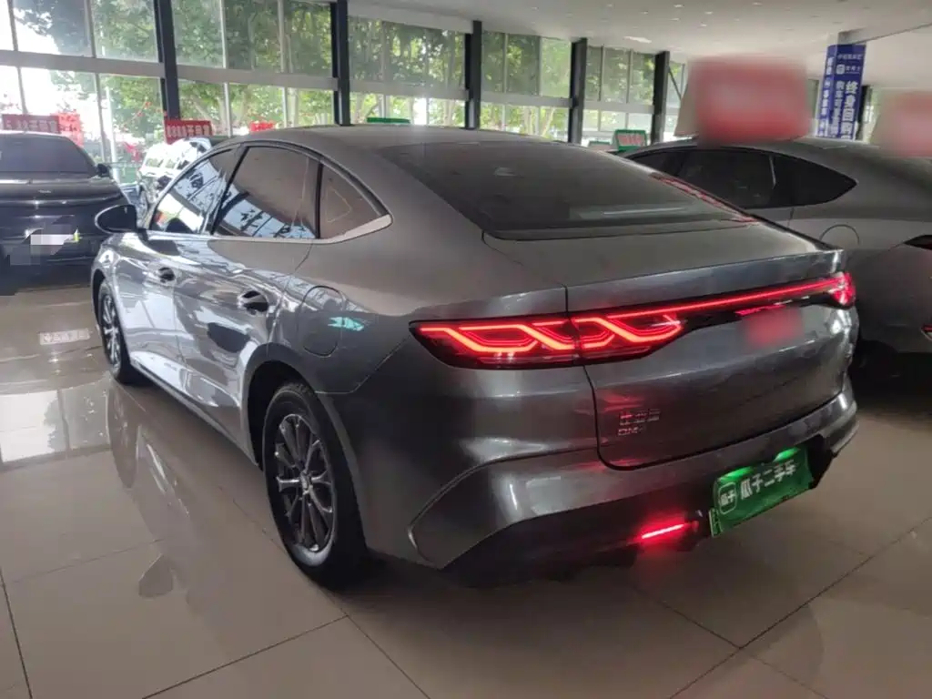 BYD Qin L 2025 — фото 5