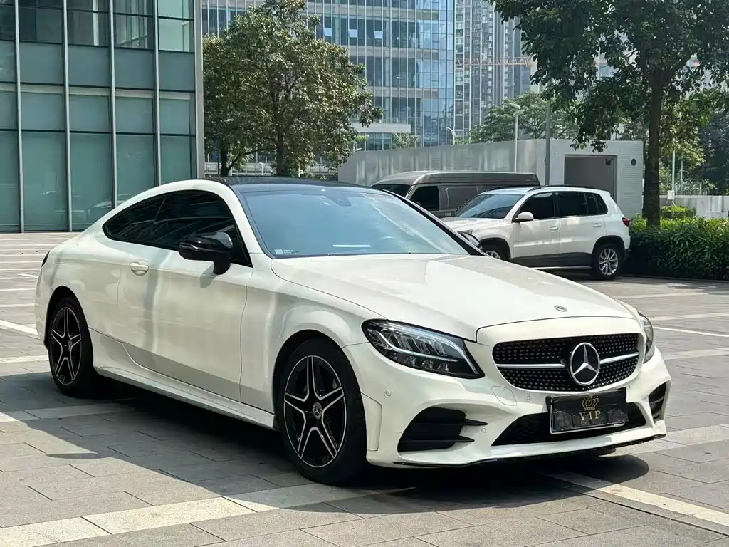 Mercedes-Benz C-Class 2019