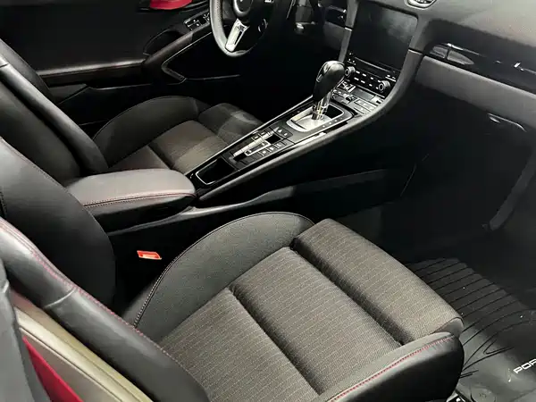 Porsche 718 2020