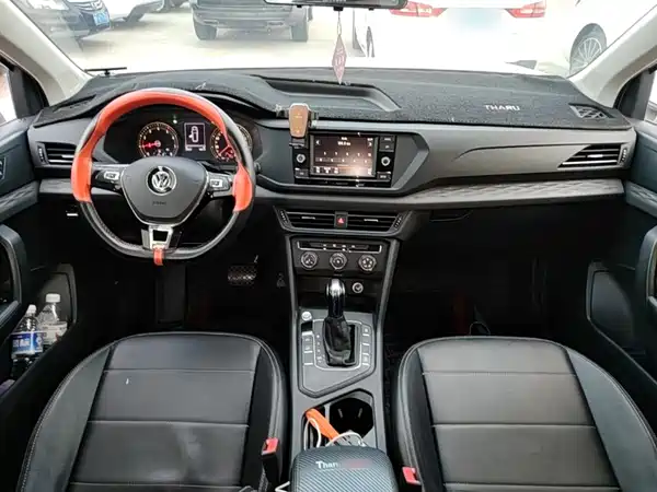 Volkswagen Tharu 2020