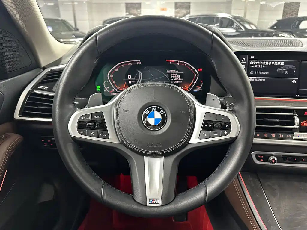 BMW X5 2019 — фото 19