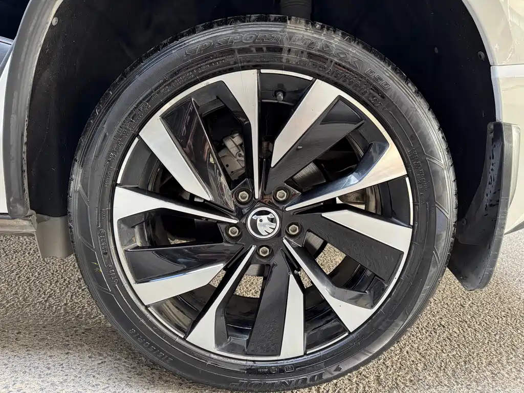 Skoda Karoq 2022 — фото 22
