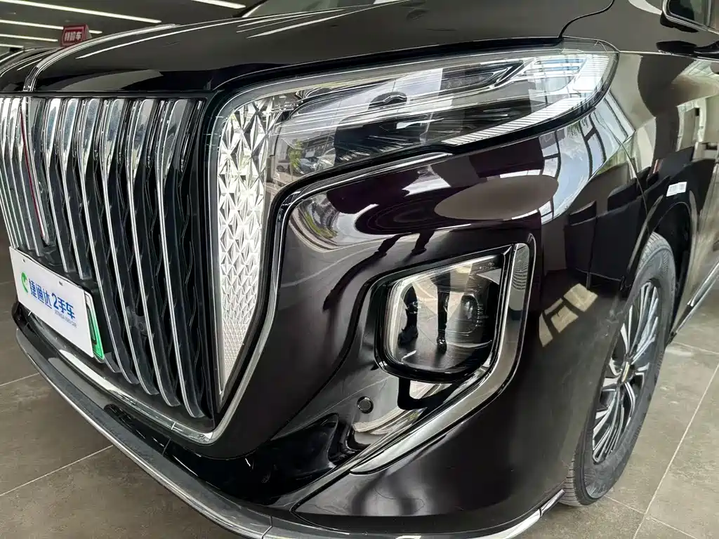 Hongqi HQ9 PHEV 2024 — фото 13