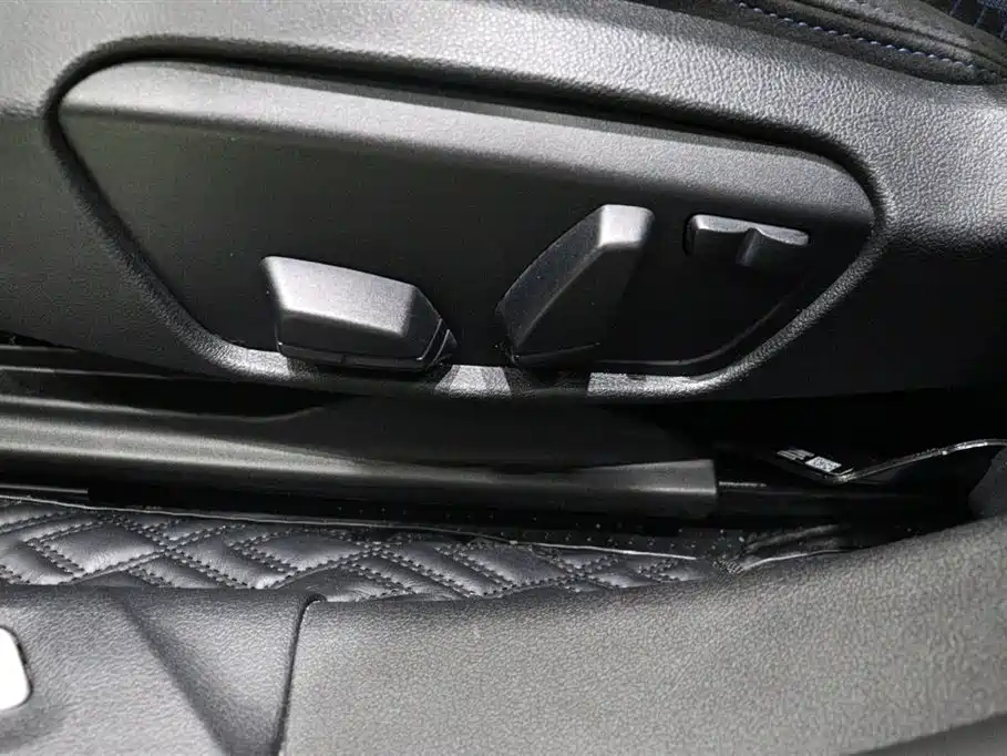 BMW 2 Series 2023 — фото 18