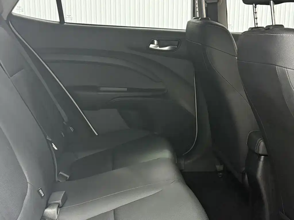 Kia KX1 2022 — фото 11