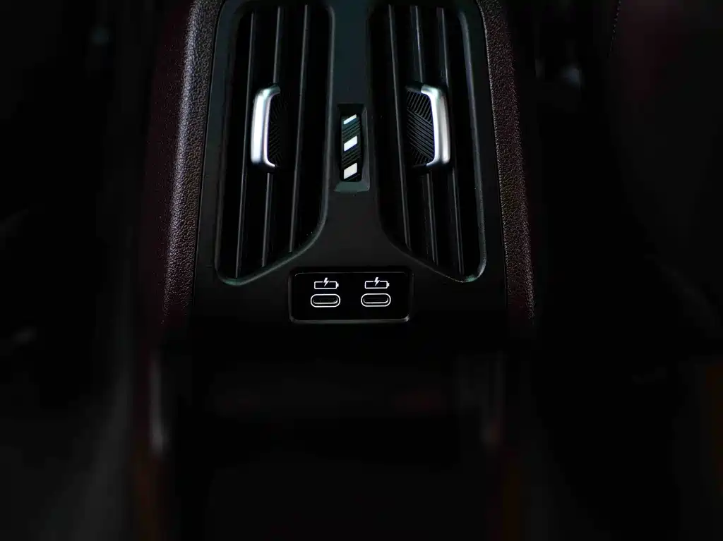 BMW X1 2023 — фото 15