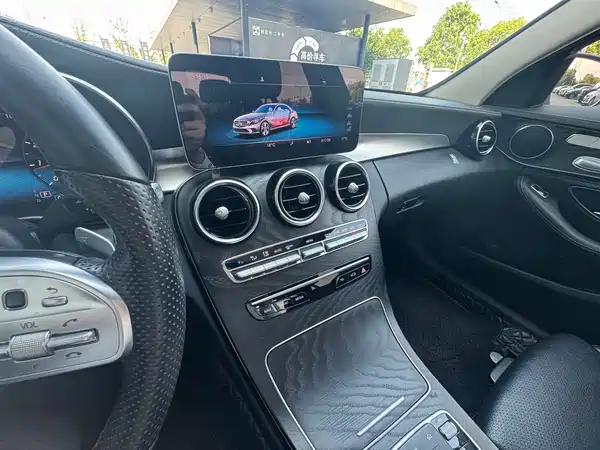Mercedes-Benz C-Class 2020