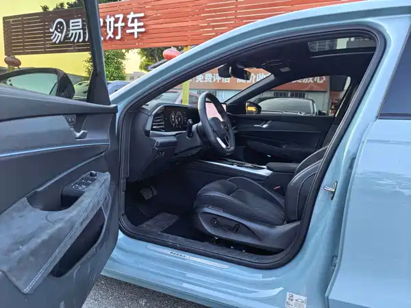 Volkswagen Passat 2024