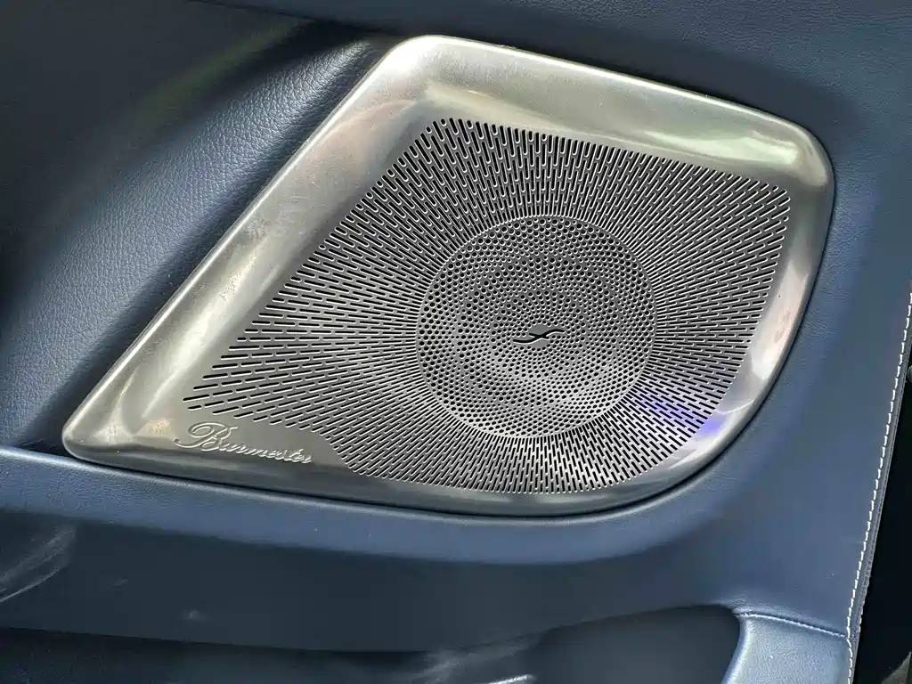 Mercedes-Benz Vito 2022 — фото 18