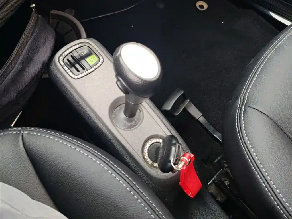 smart Fortwo 2014 — фото 14