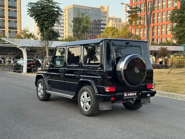 Mercedes-Benz G-Class 2011