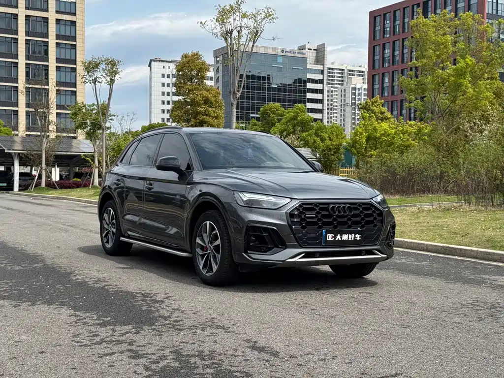 Audi Q5L 2023