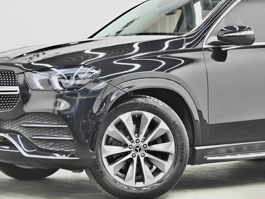 Mercedes-Benz GLE 2023 — фото 17