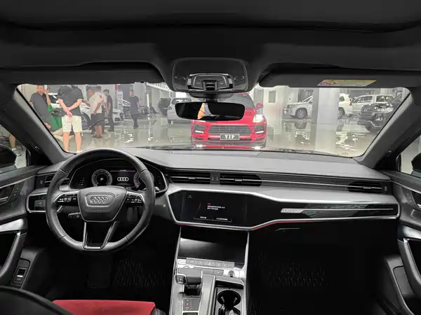 Audi A6L 2021