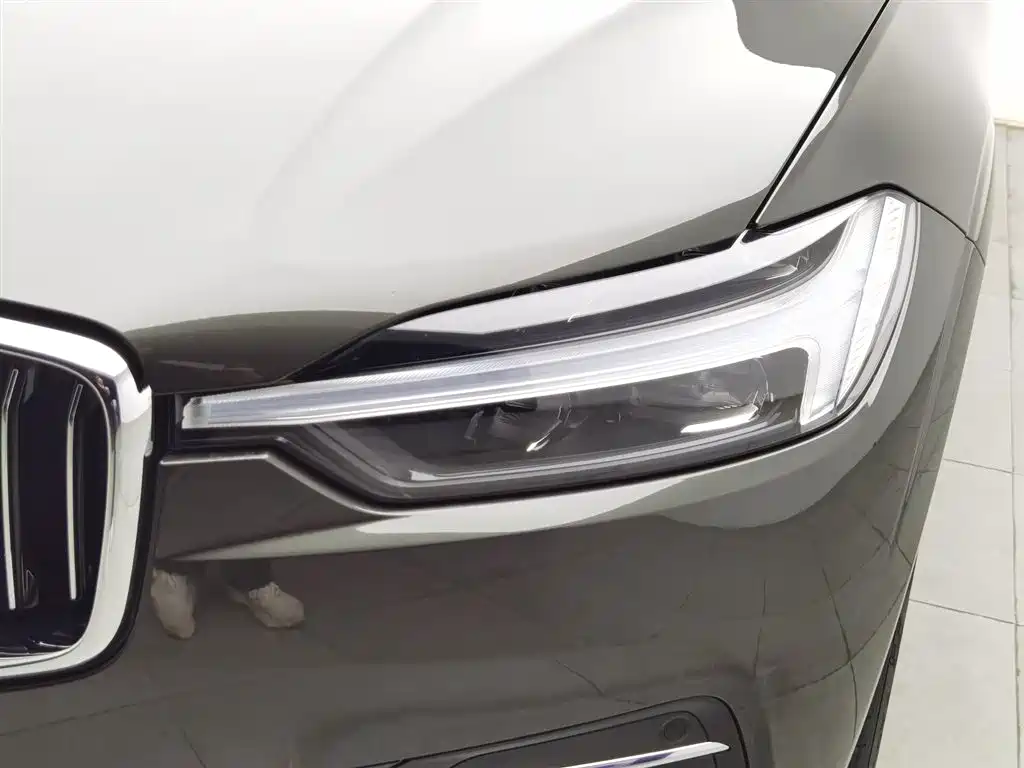 Volvo XC60 2021