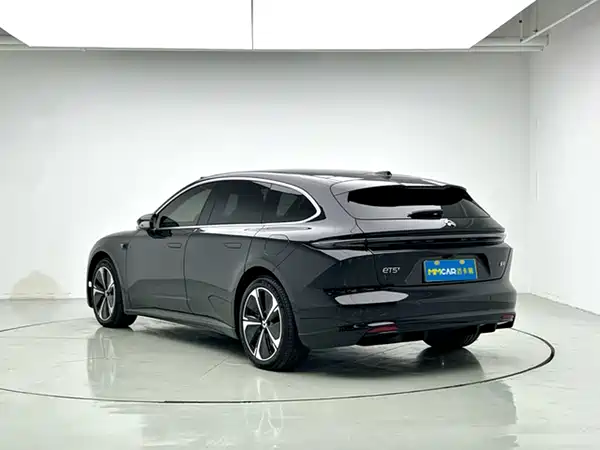 NIO ET5T 2025