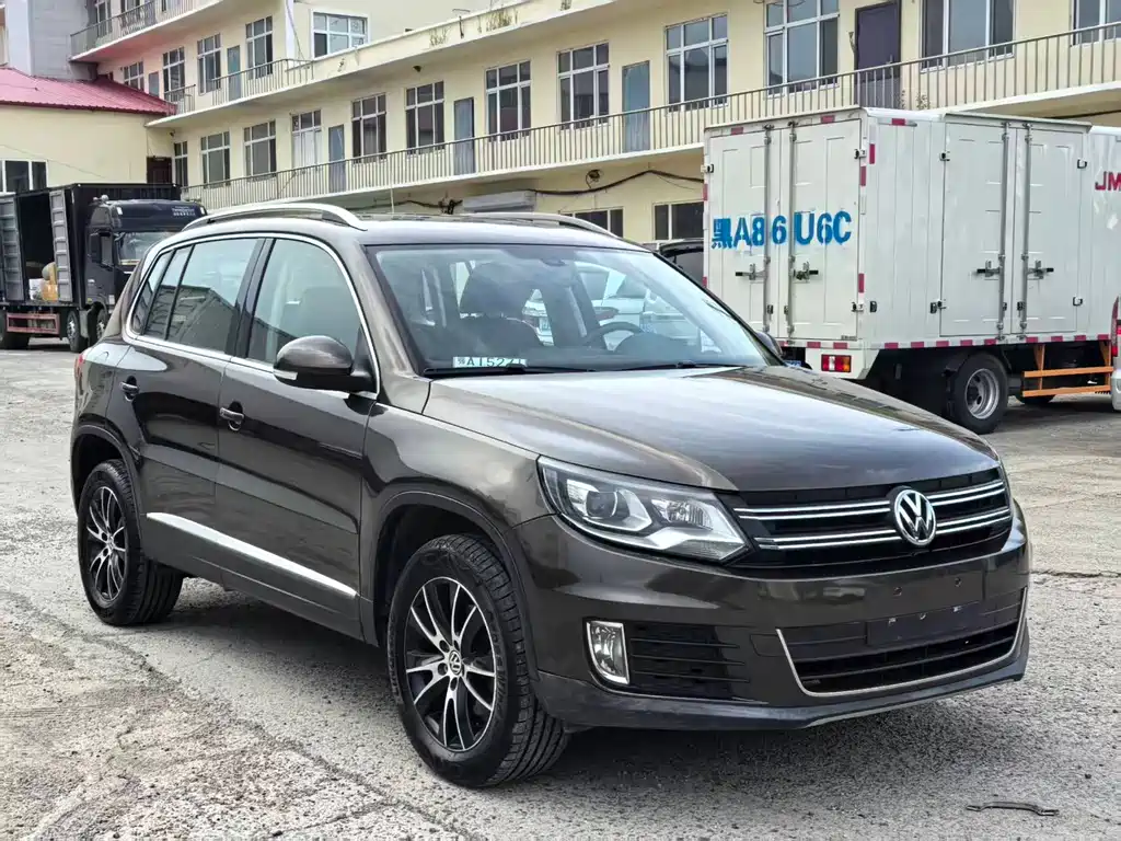 Volkswagen Tiguan 2015 — фото 3