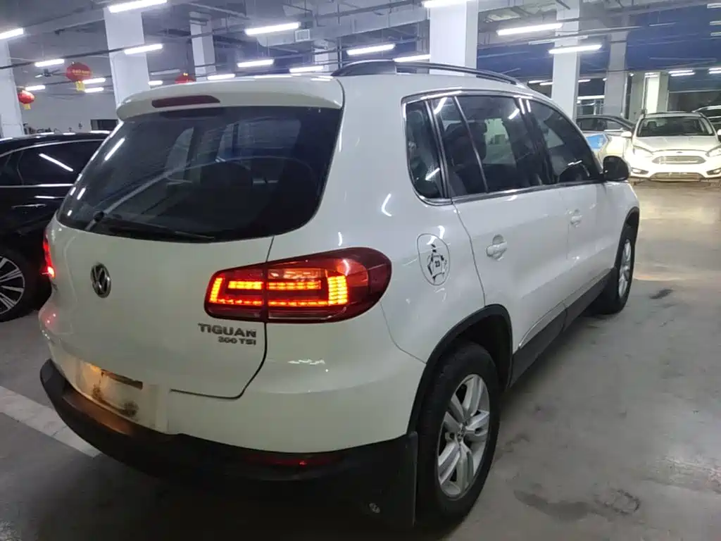 Volkswagen Tiguan 2016 — фото 7
