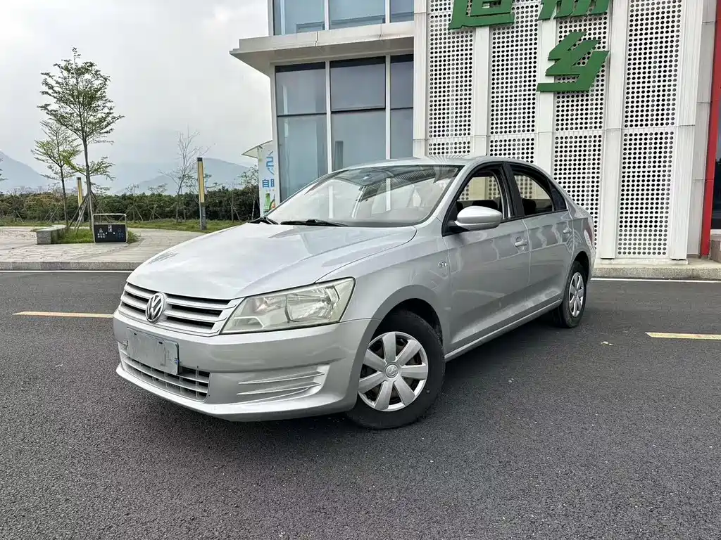 Volkswagen Santana 2014