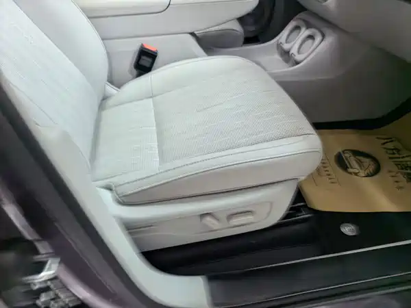Leapmotor B10 2025