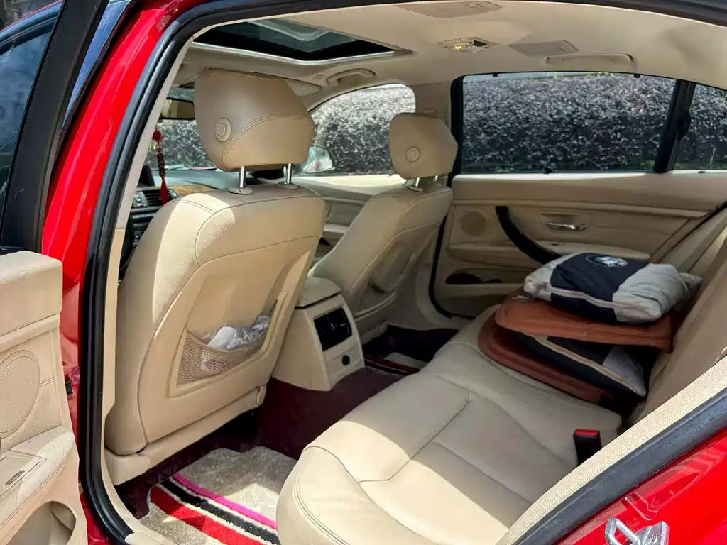 BMW 3 Series 2013