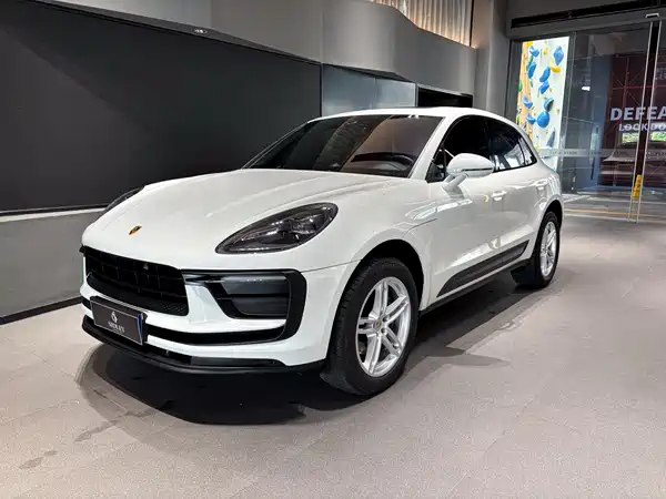 Porsche Macan 2022