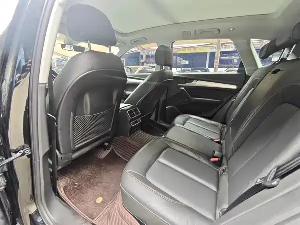 Audi Q5L 2019
