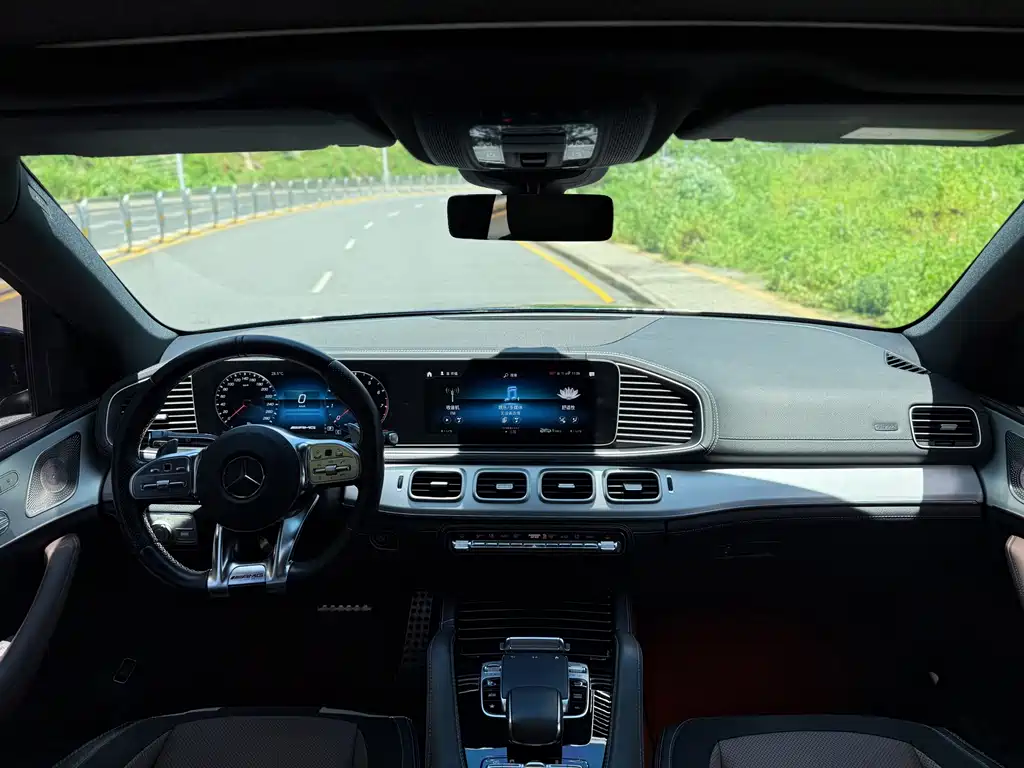 Mercedes-Benz GLE AMG 2021 — фото 16