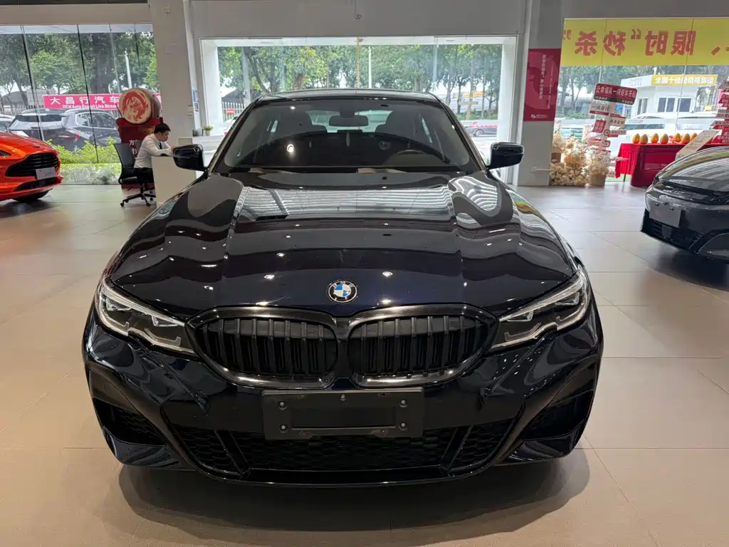 BMW 3 Series 2022
