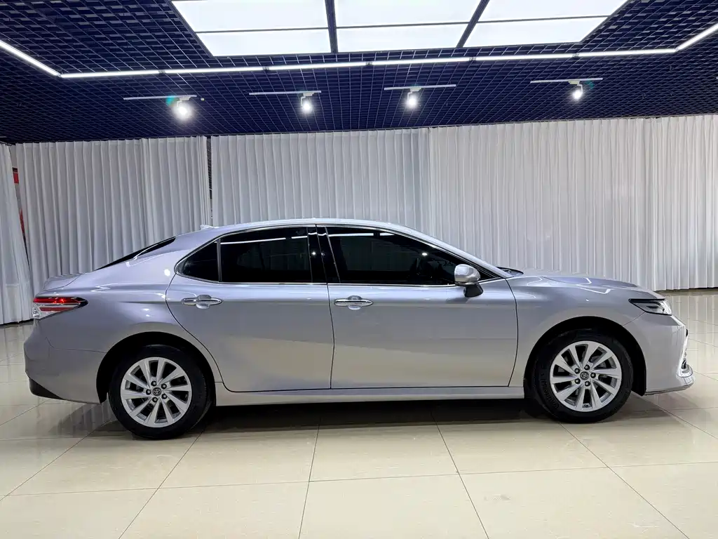 Toyota Camry 2022