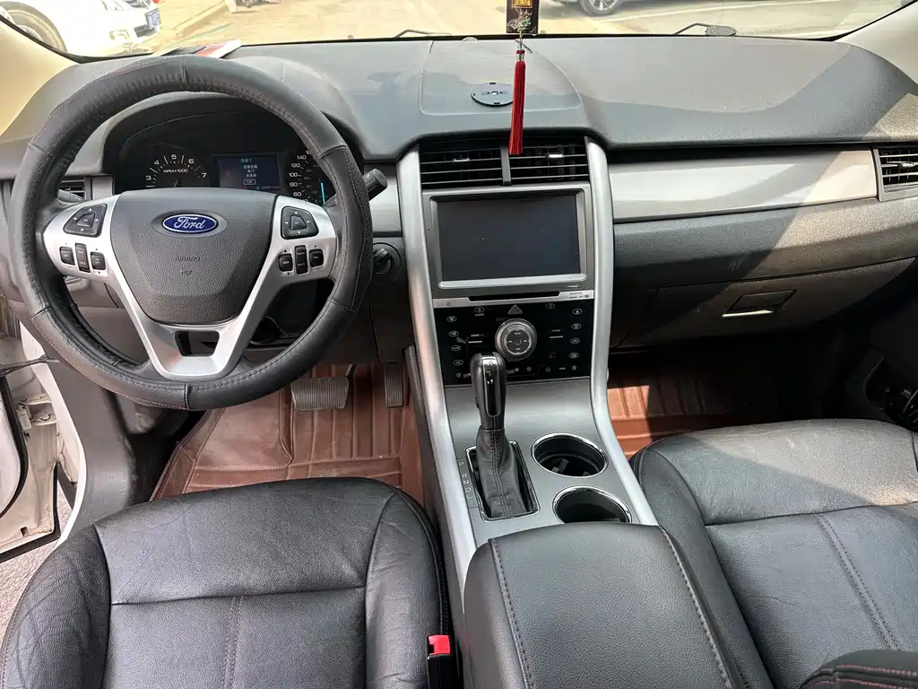Ford Edge 2015 — фото 6