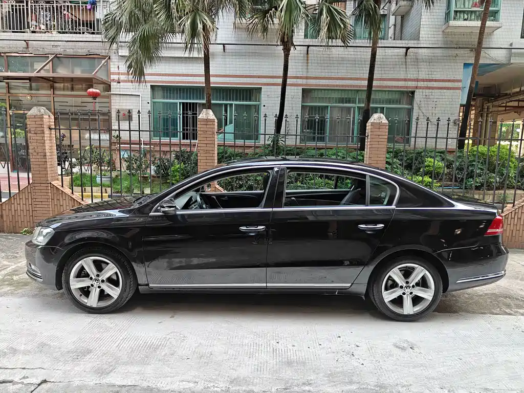 Volkswagen Magotan 2016