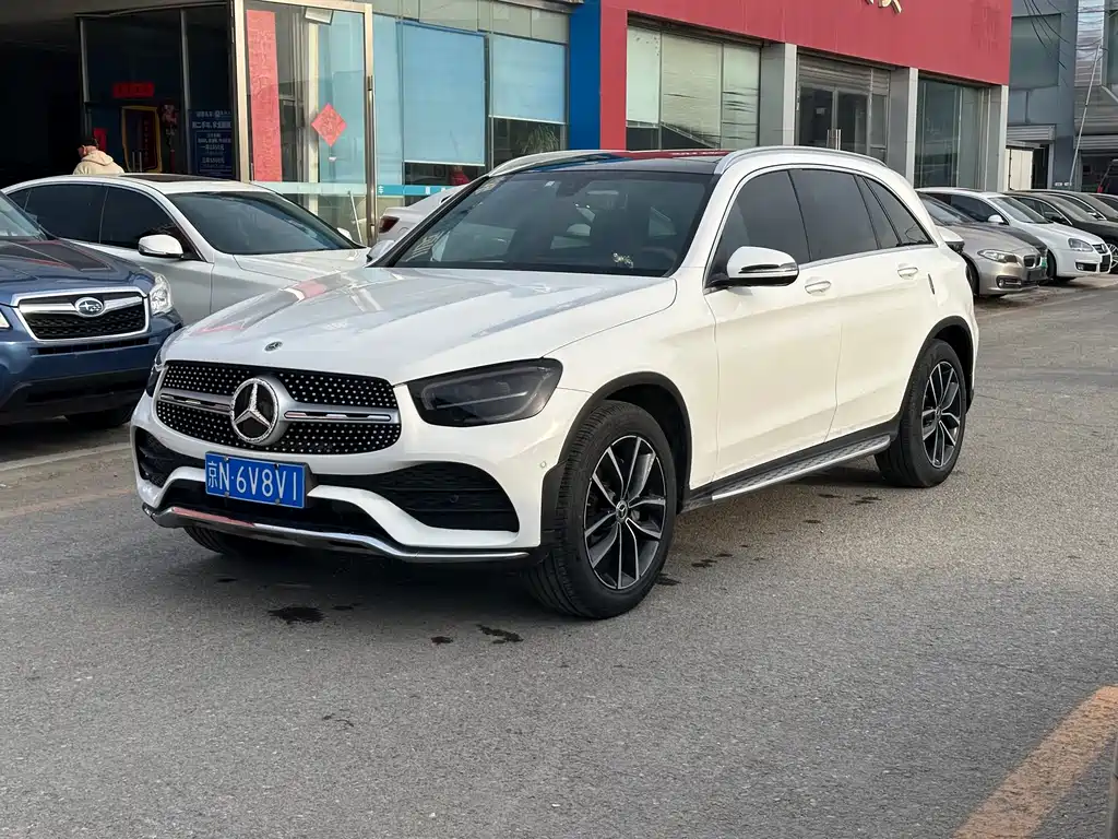 Mercedes-Benz GLC 2021 — фото 1