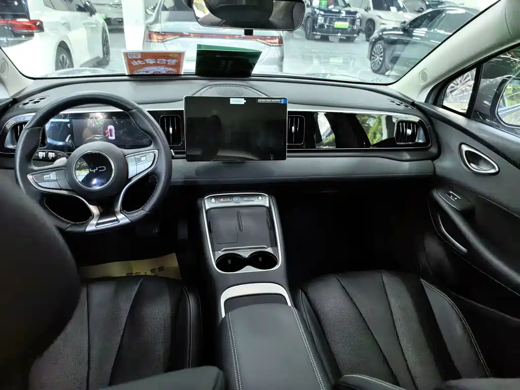 BYD Sealion 05 EV 2025 — фото 14