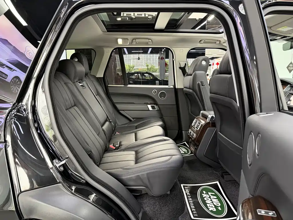 Land Rover Range Rover 2017 — фото 19