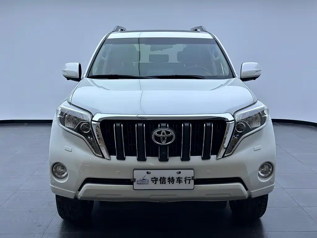 Toyota Prado 2017 — фото 2